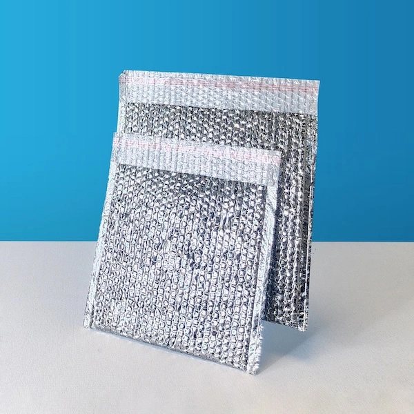 Insulated Pouches & Envelopes